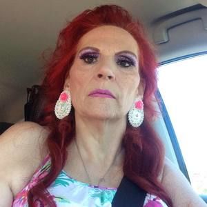 Meet your Posher, Ladonna